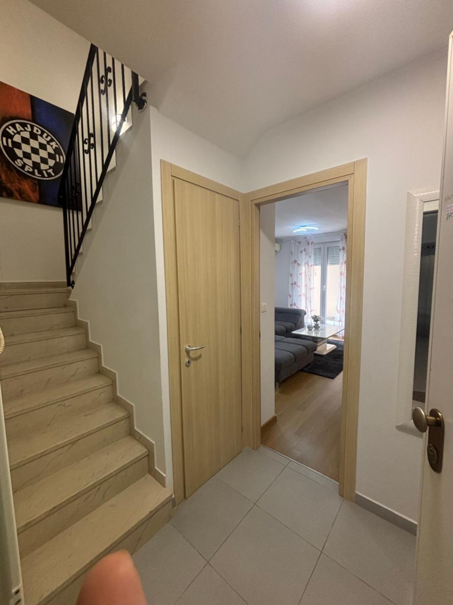 Apartment Dalmatinos Split Znjan מראה חיצוני תמונה