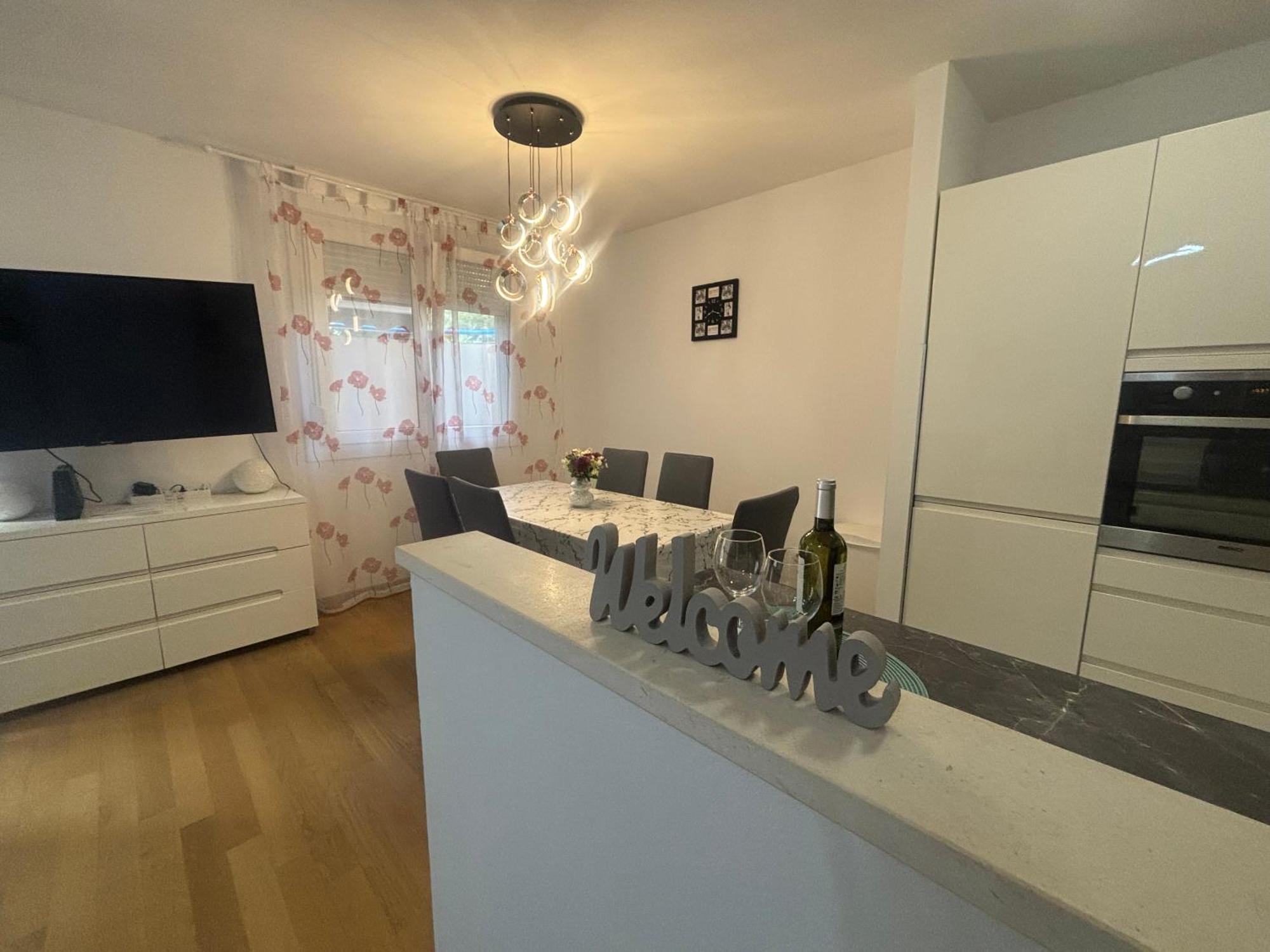 Apartment Dalmatinos Split Znjan מראה חיצוני תמונה